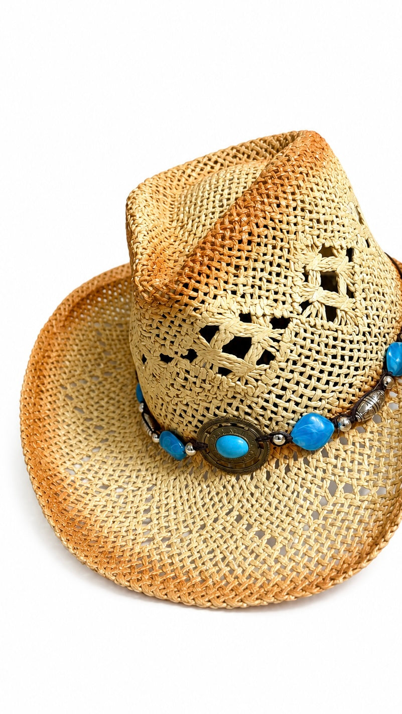 CAPPELLO CON PIETRE