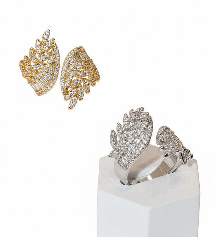 ANELLO FOGLIA STRASS